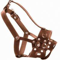 Намордник кожа №Б-1 вырубной с застёжкой "ошейником" щенок боксер коричневый 050010кор/Дарэлл Намордник кожа №Б-1 вырубной с застёжкой "ошейником" щенок боксер коричневый 050010кор/Дарэлл